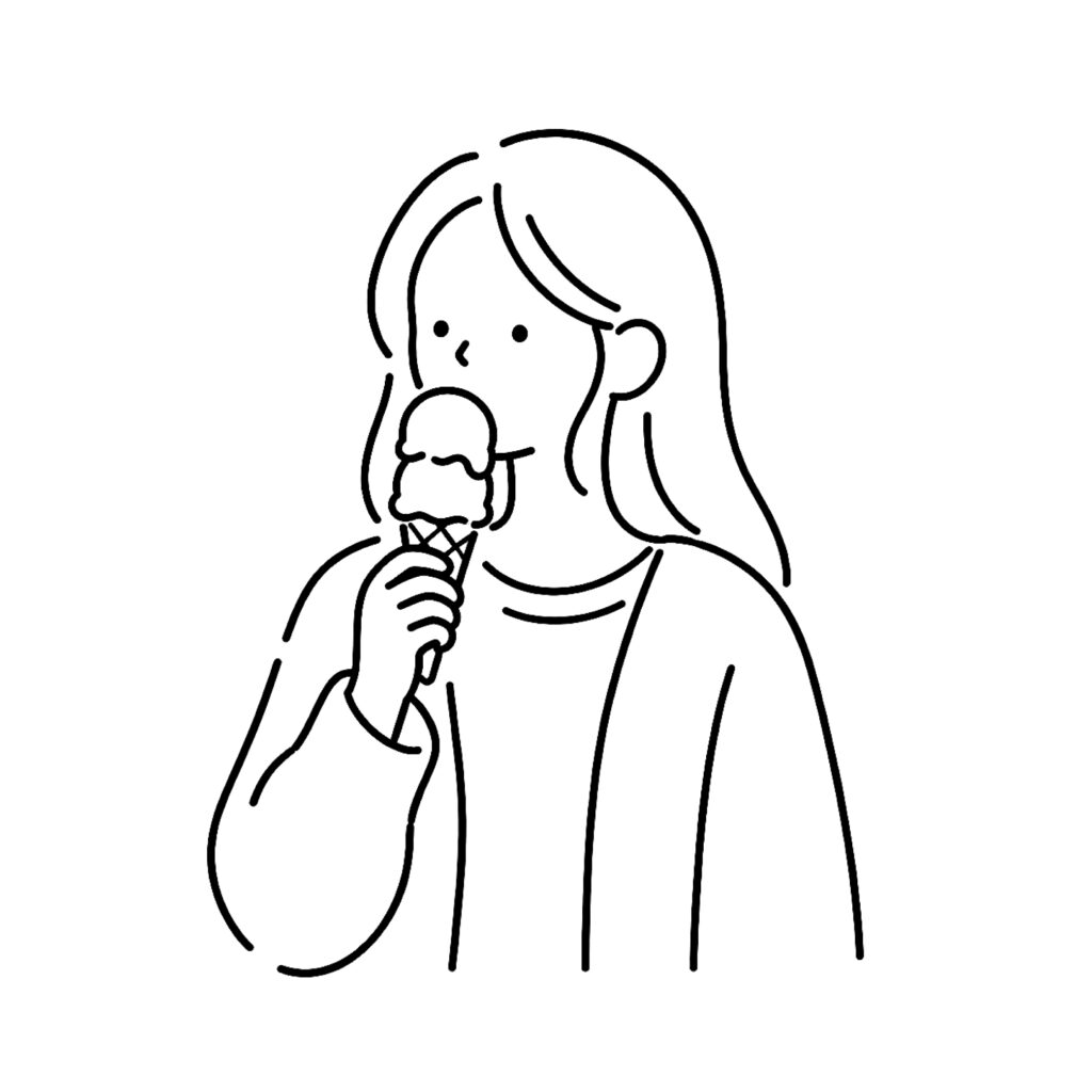 ダブルのアイスクリームを食べて